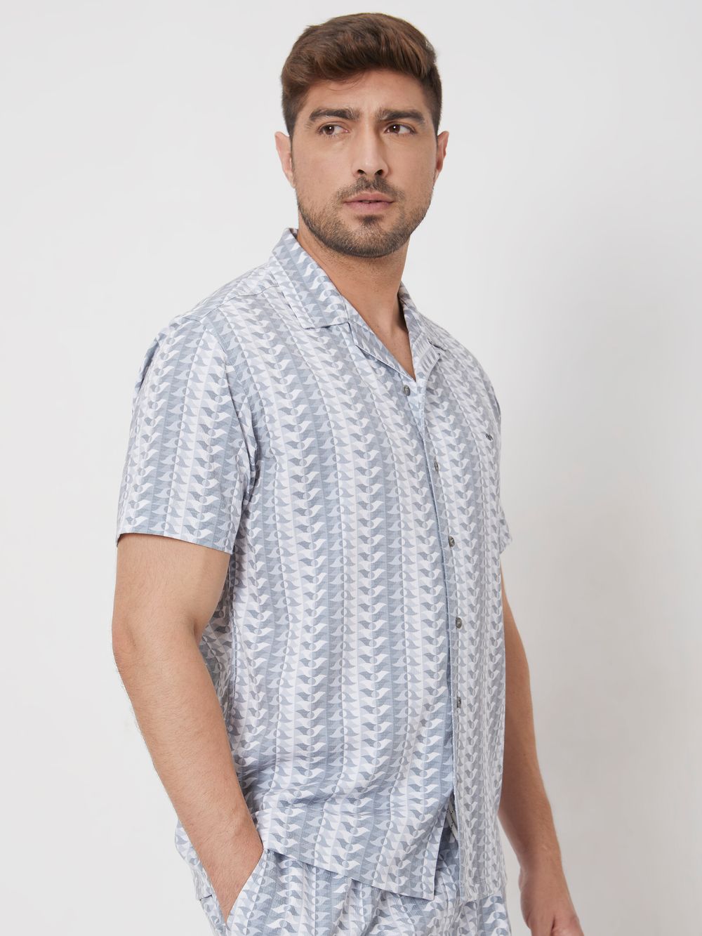 Grey Resort Print Relaxed Fit Casual Shirt