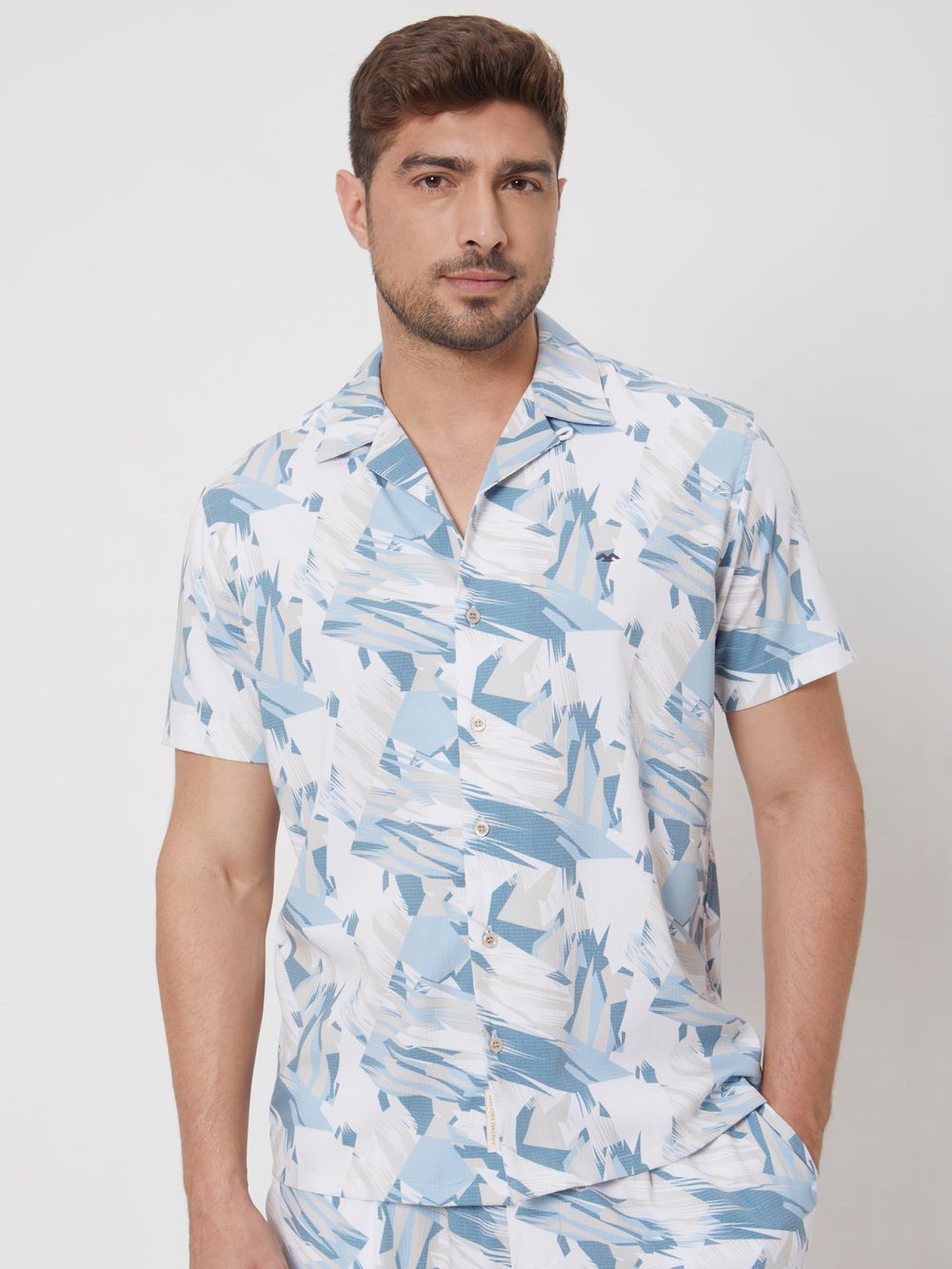 White Resort Print Relaxed Fit Casual Shirt