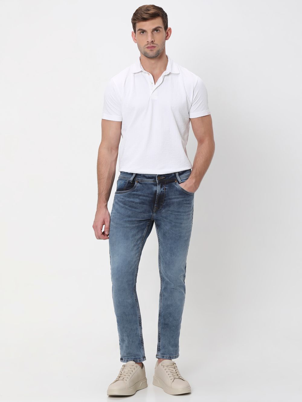 White Textured Plain Slim Fit Polo