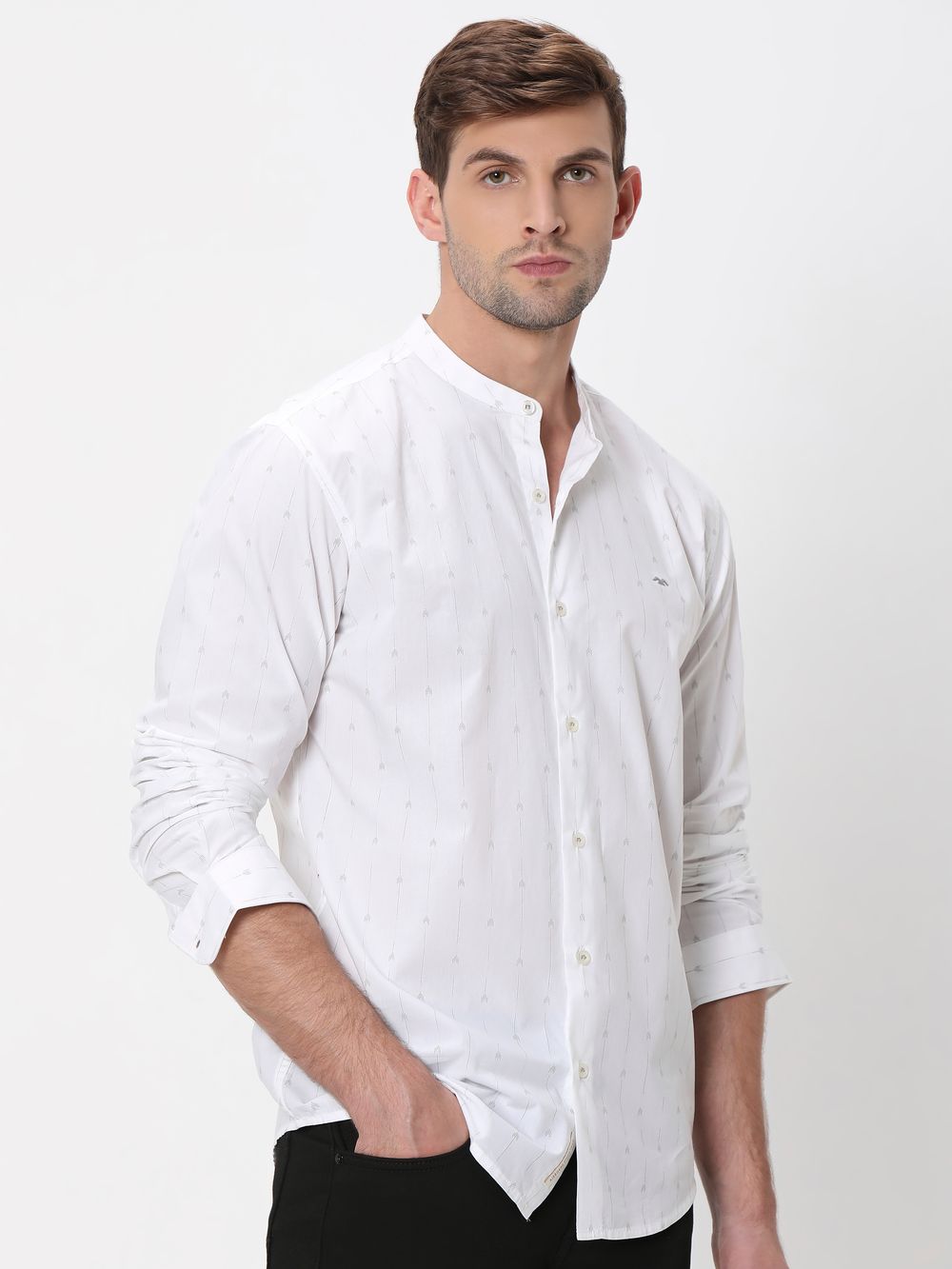 White Printed Stripe Slim Fit Casual Shirt