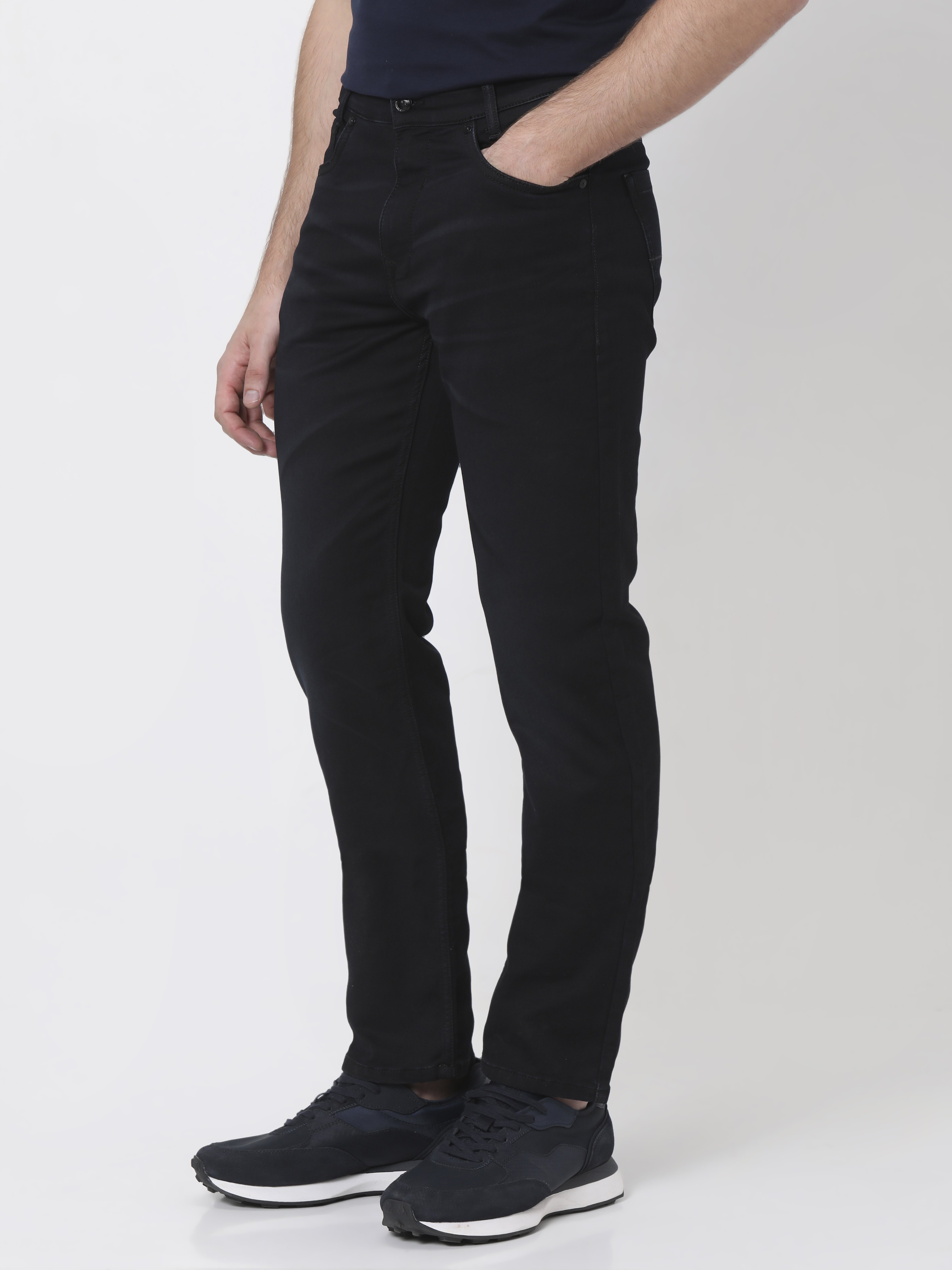 Buy Black Relaxed Straight Fit Denim Deluxe Stretch Jeans Online at  Muftijeans