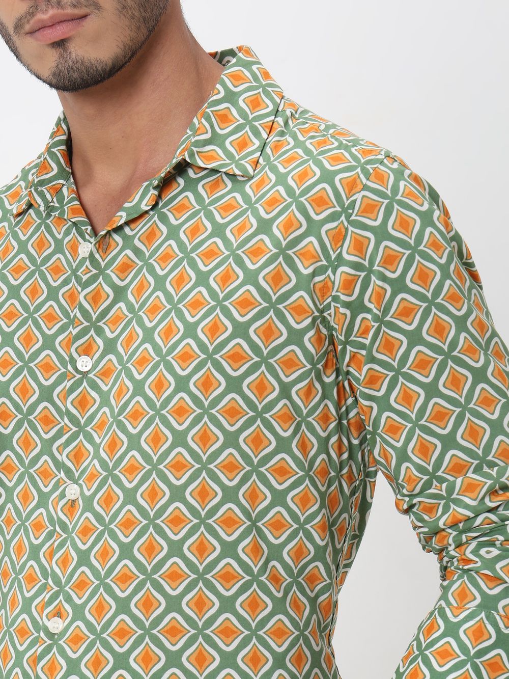Green Geometric Print Slim Fit Casual Shirt