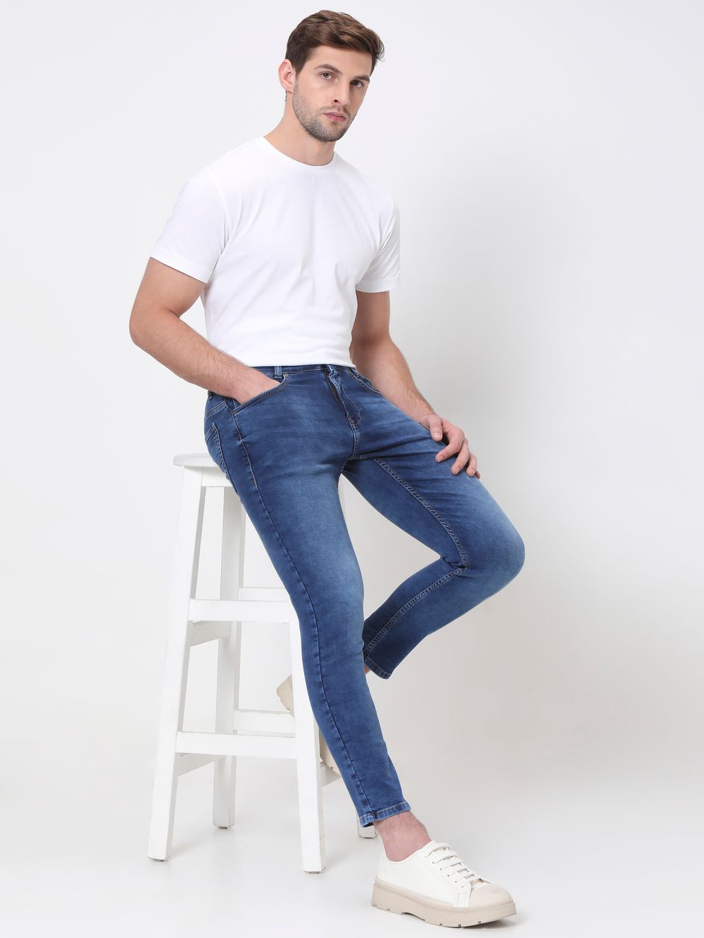 Mid Blue Ankle Length Fly Weight Jeans