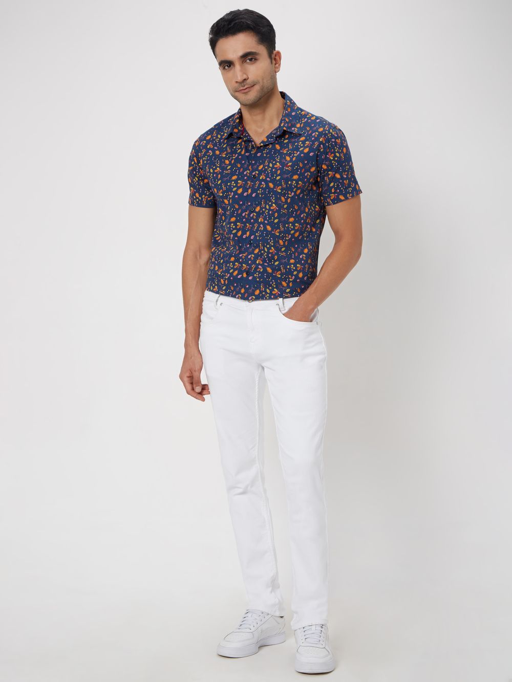 Blue & Multi Floral Print Slim Fit Casual Shirt