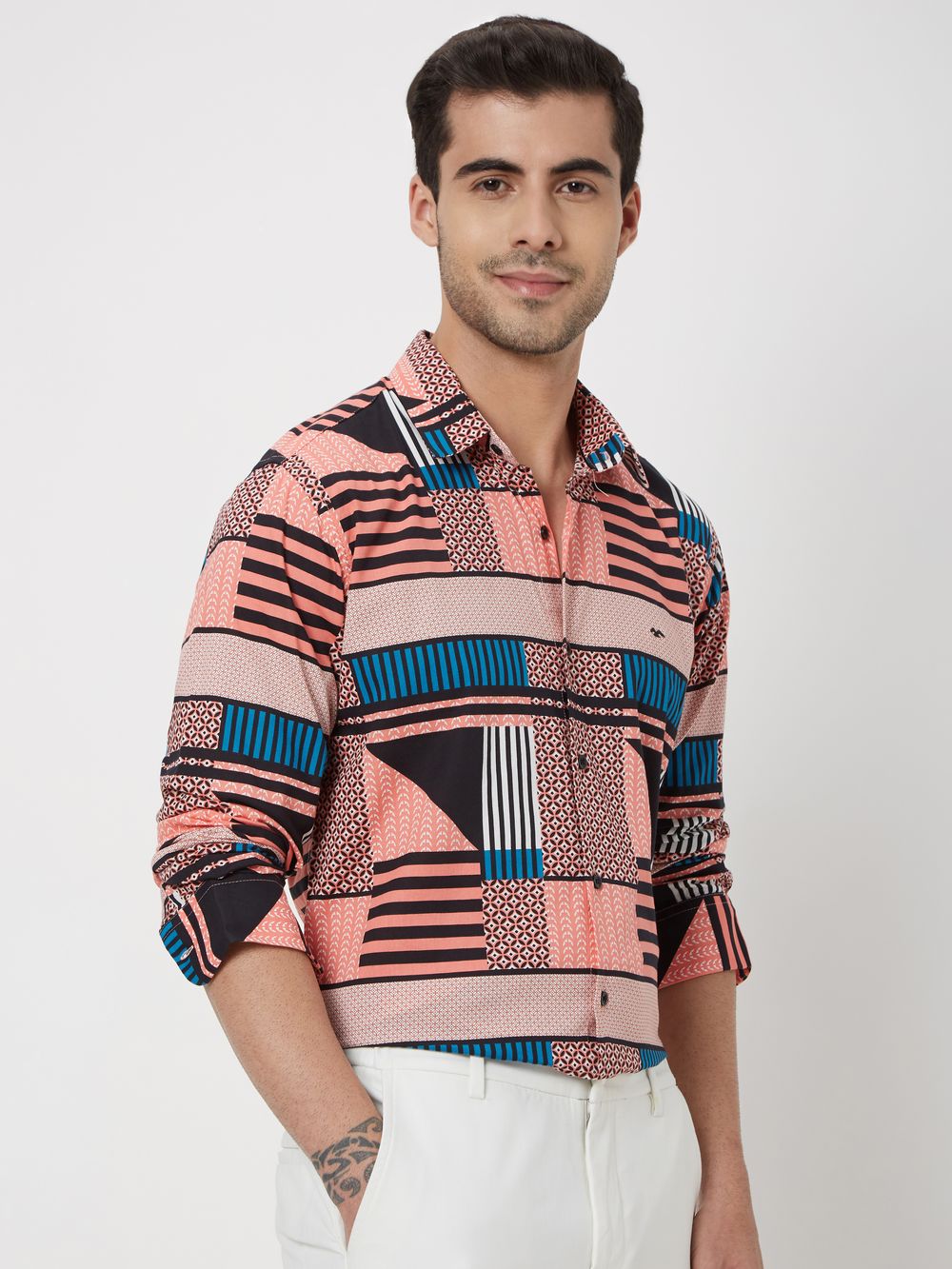 Pink Abstract Print Slim Fit Casual Shirt