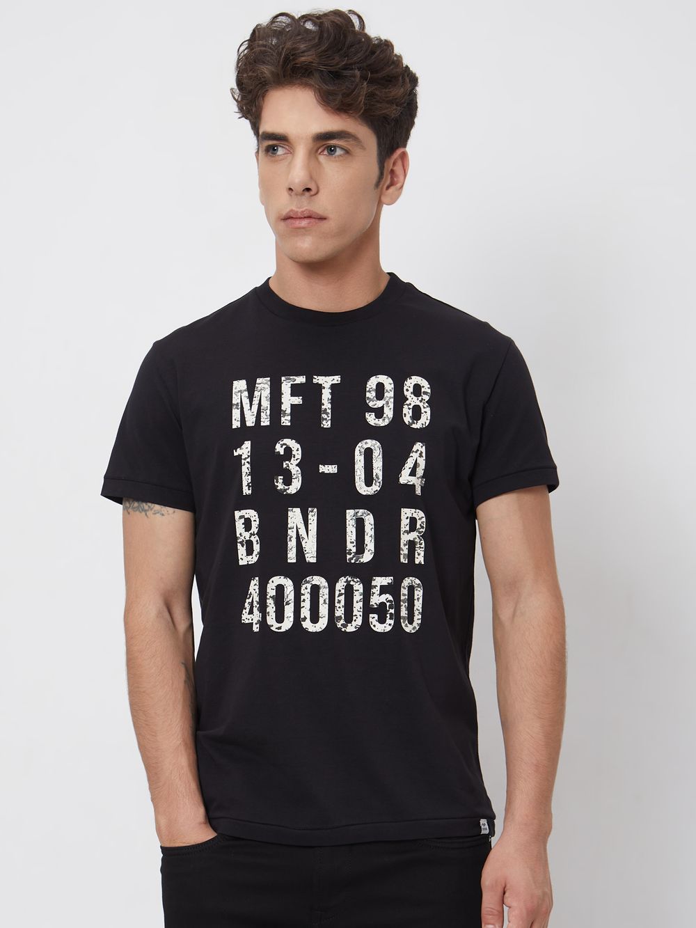 Black Graphic Plainslim Fit Casual T-Shirt