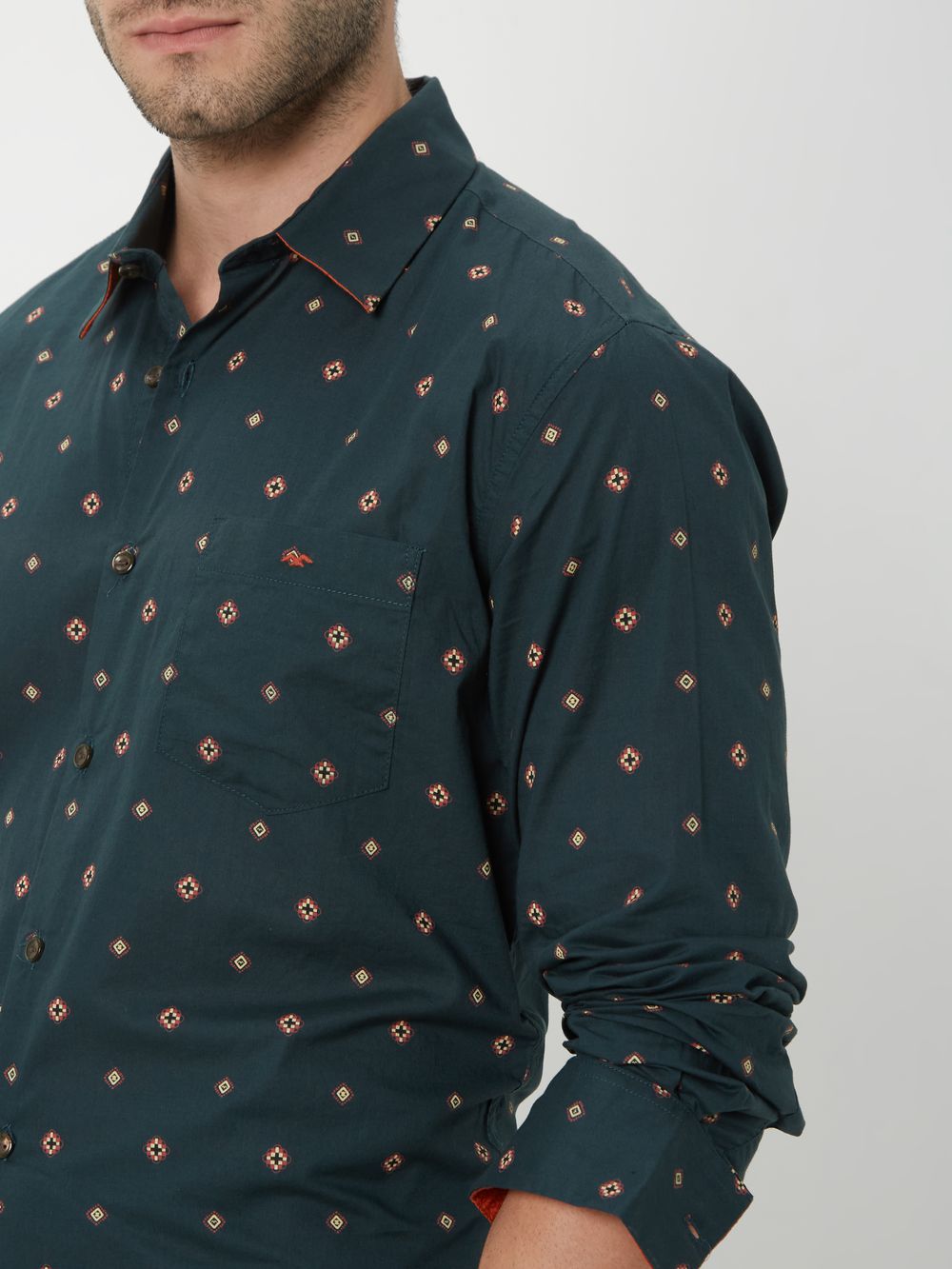 Green & Beige Geometric Print Slim Fit Casual Shirt
