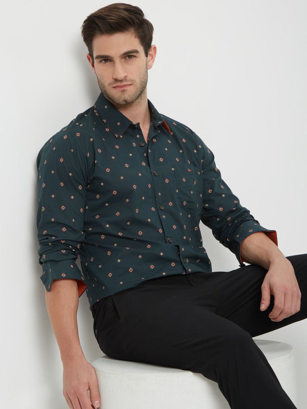 Green & Beige Geometric Print Slim Fit Casual Shirt