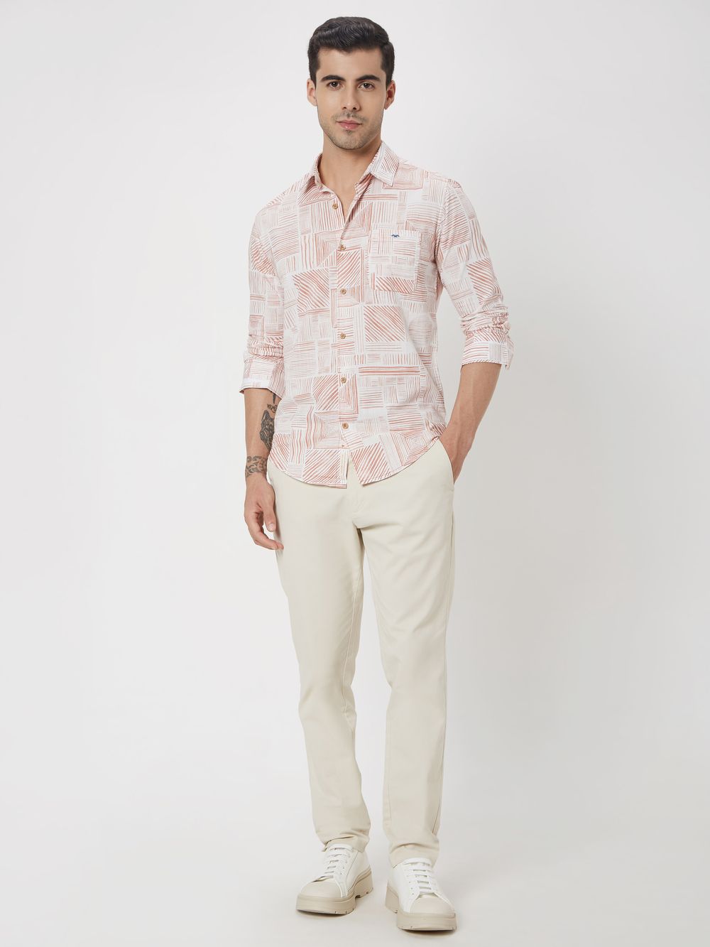 Peach & White Abstract Print Slim Fit Casual Shirt