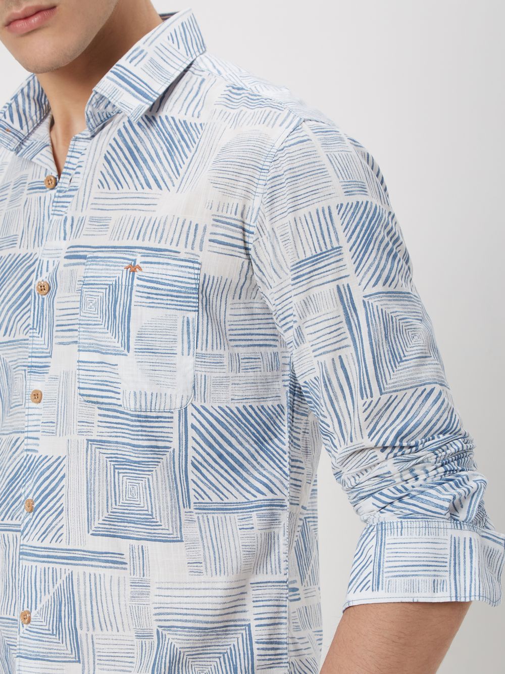 Blue & White Abstract Print Slim Fit Casual Shirt