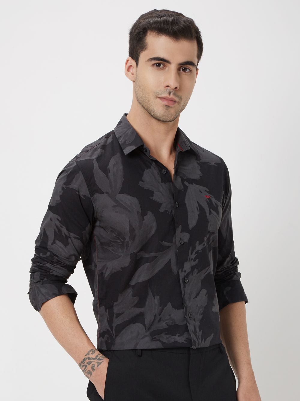 Black & Grey Floral Print Slim Fit Casual Shirt
