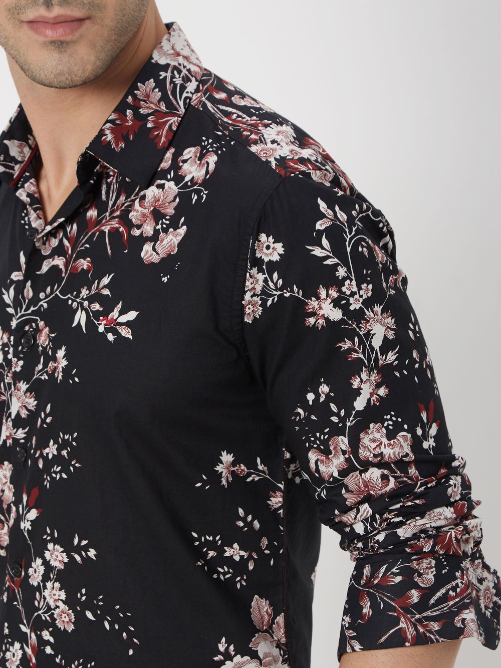 Black & White Floral Print Slim Fit Casual Shirt