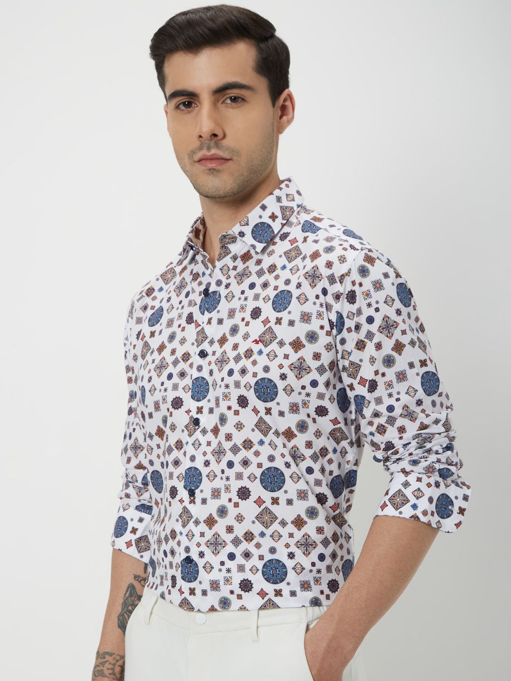 White & Multi Digital Print Slim Fit Casual Shirt