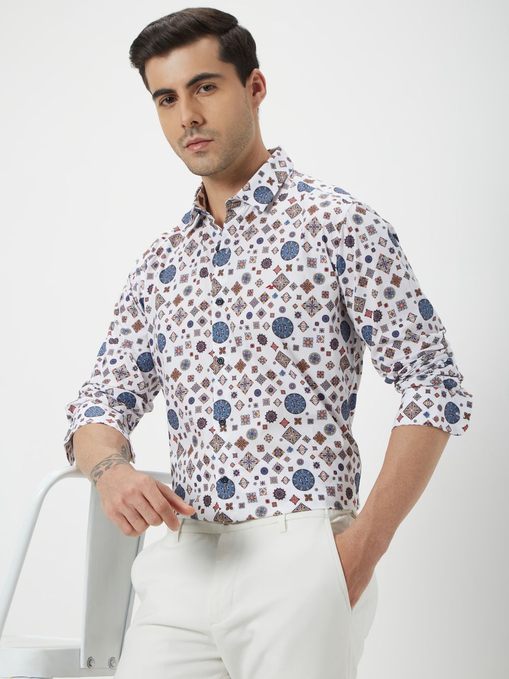 White & Multi Digital Print Slim Fit Casual Shirt