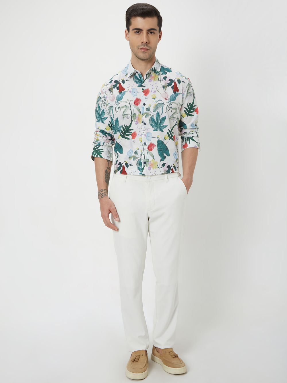 White & Green Digital Print Slim Fit Casual Shirt