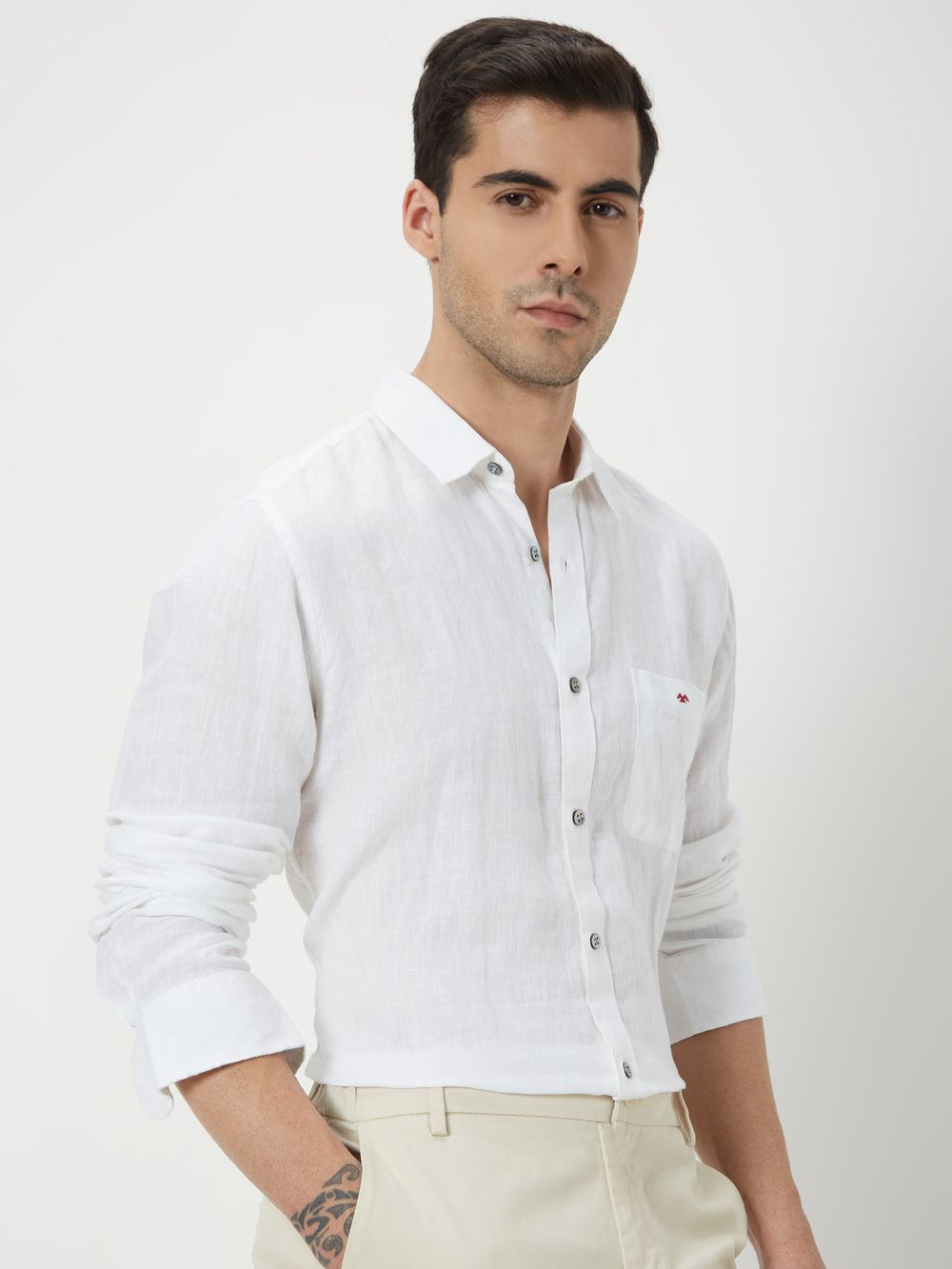 White Slim Fit Casual Shirt