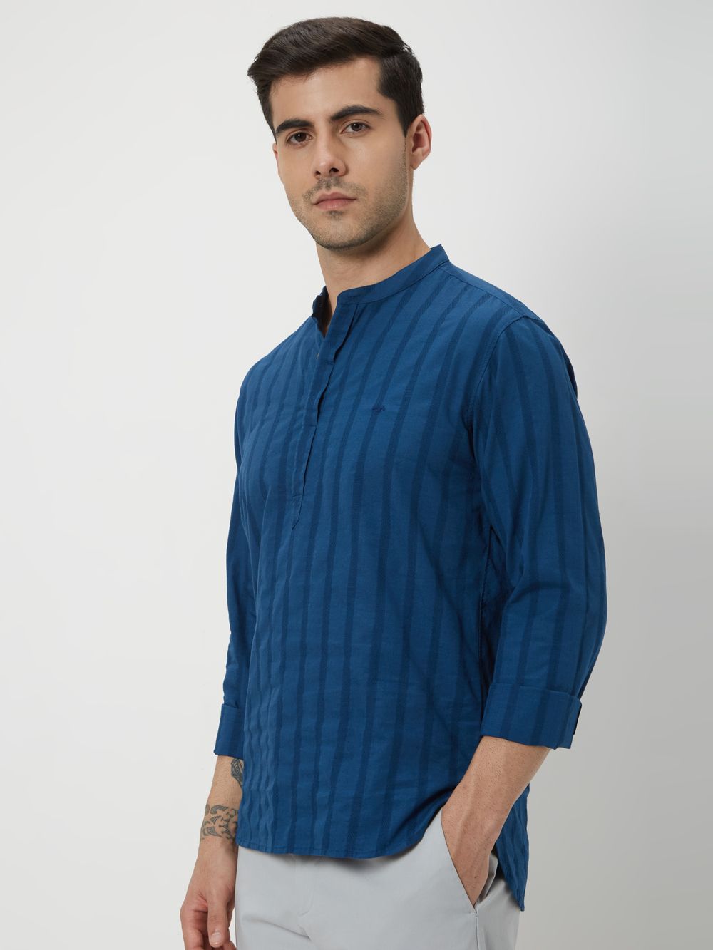 Teal Textured Plain Slim Fit Casual Shirt