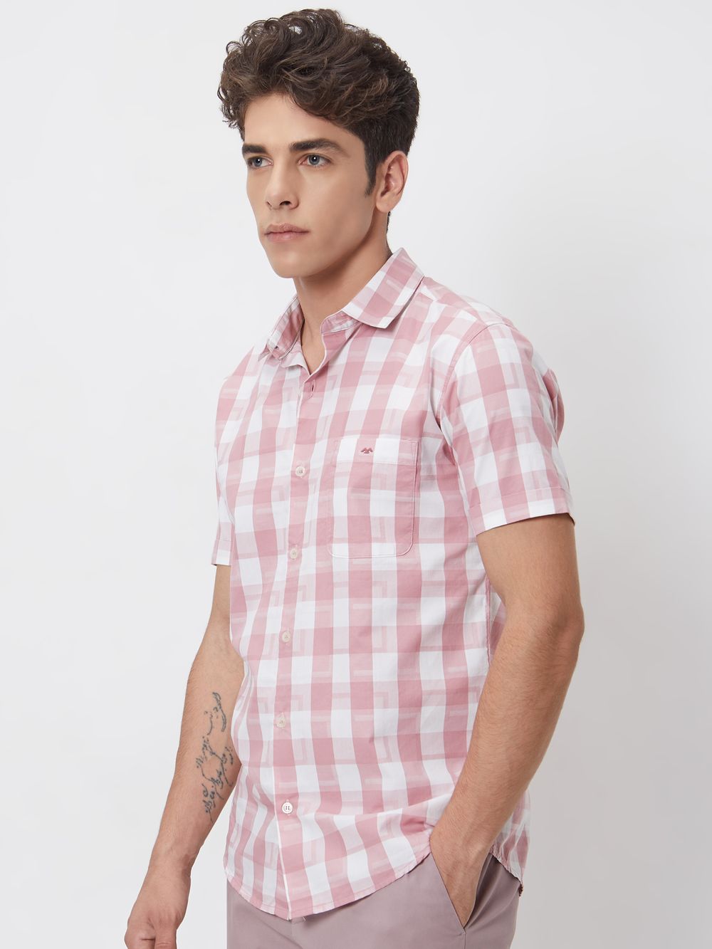 Pink Textured Check Slim Fit Casual Shirt