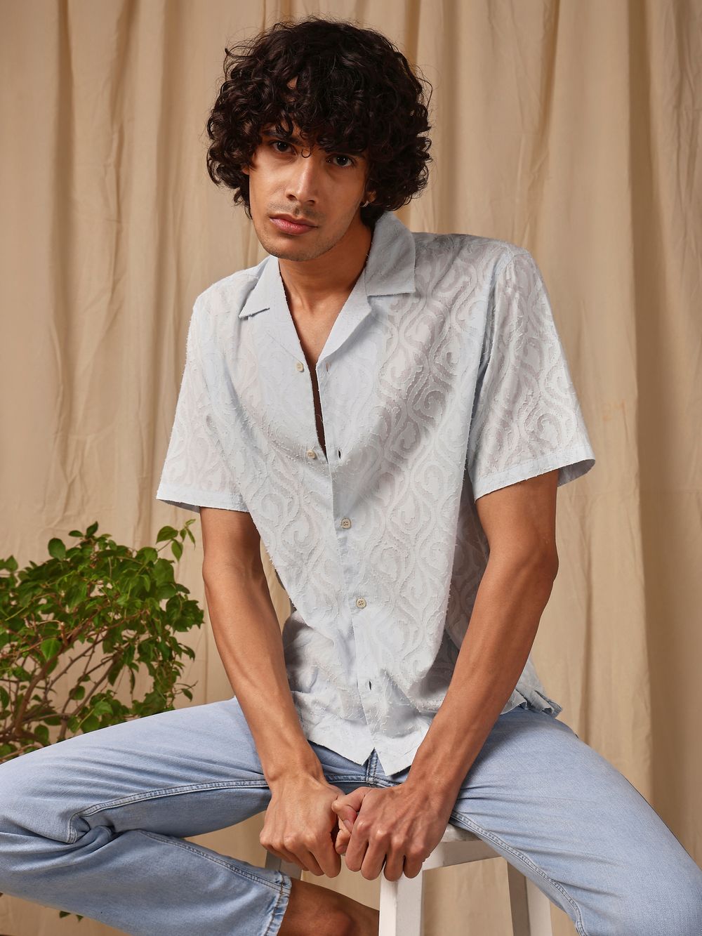 Casual shirt with jeans shop