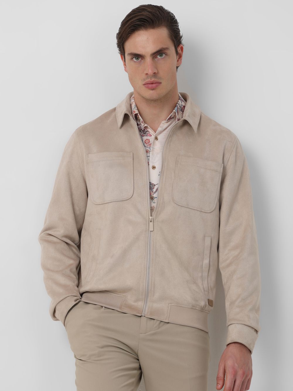 Suede jacket beige hotsell