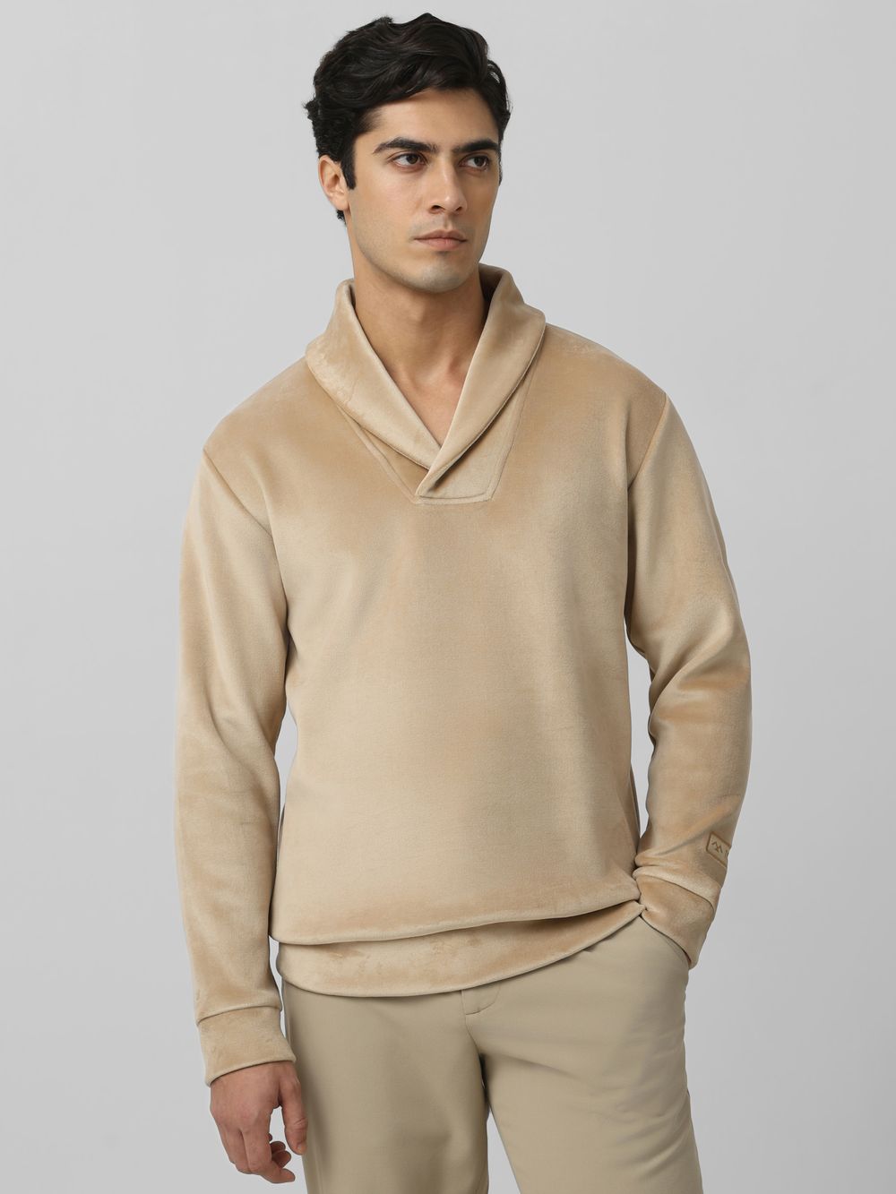 Beige velvet slim fit sweatshirt