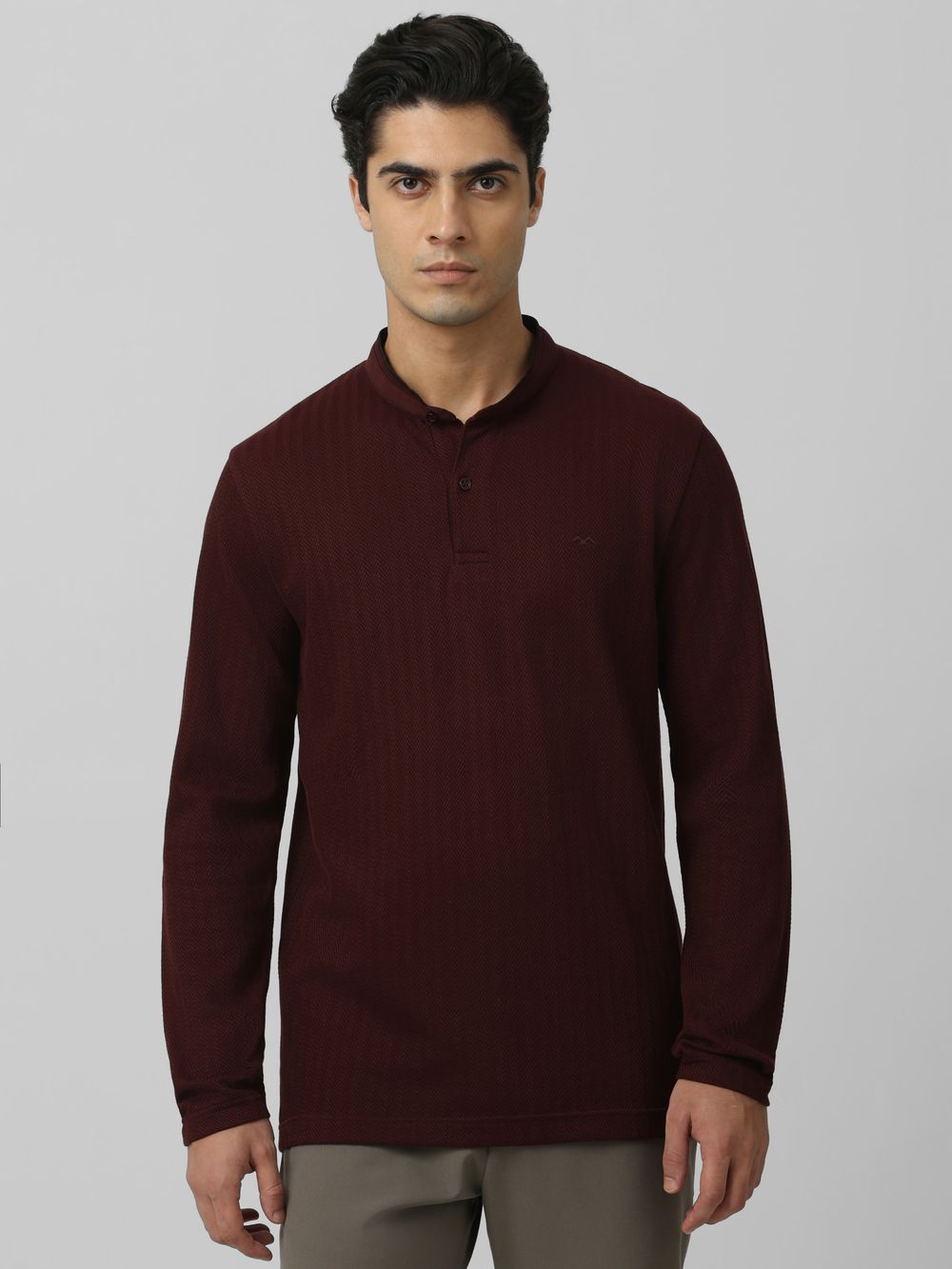 Maroon Textured Plain Full Sleeve Casual T-Shirt