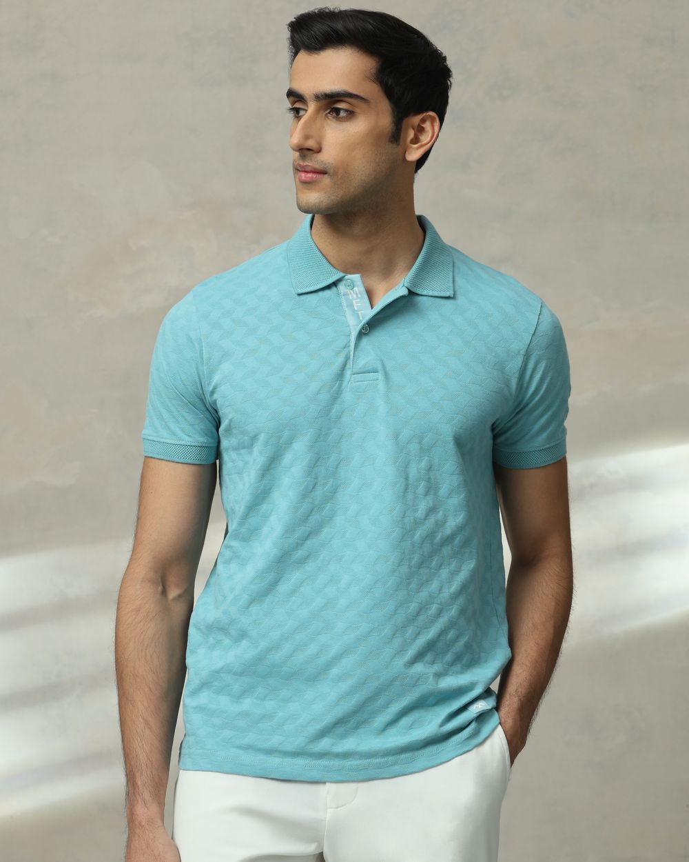 Turquoise Textured Plain Slim Fit T-Shirt