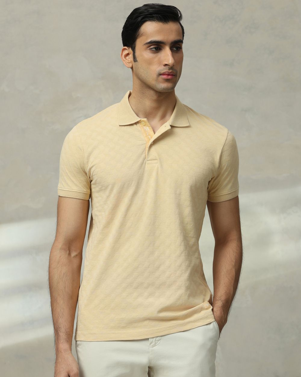 Beige Textured Plain Slim Fit T-Shirt