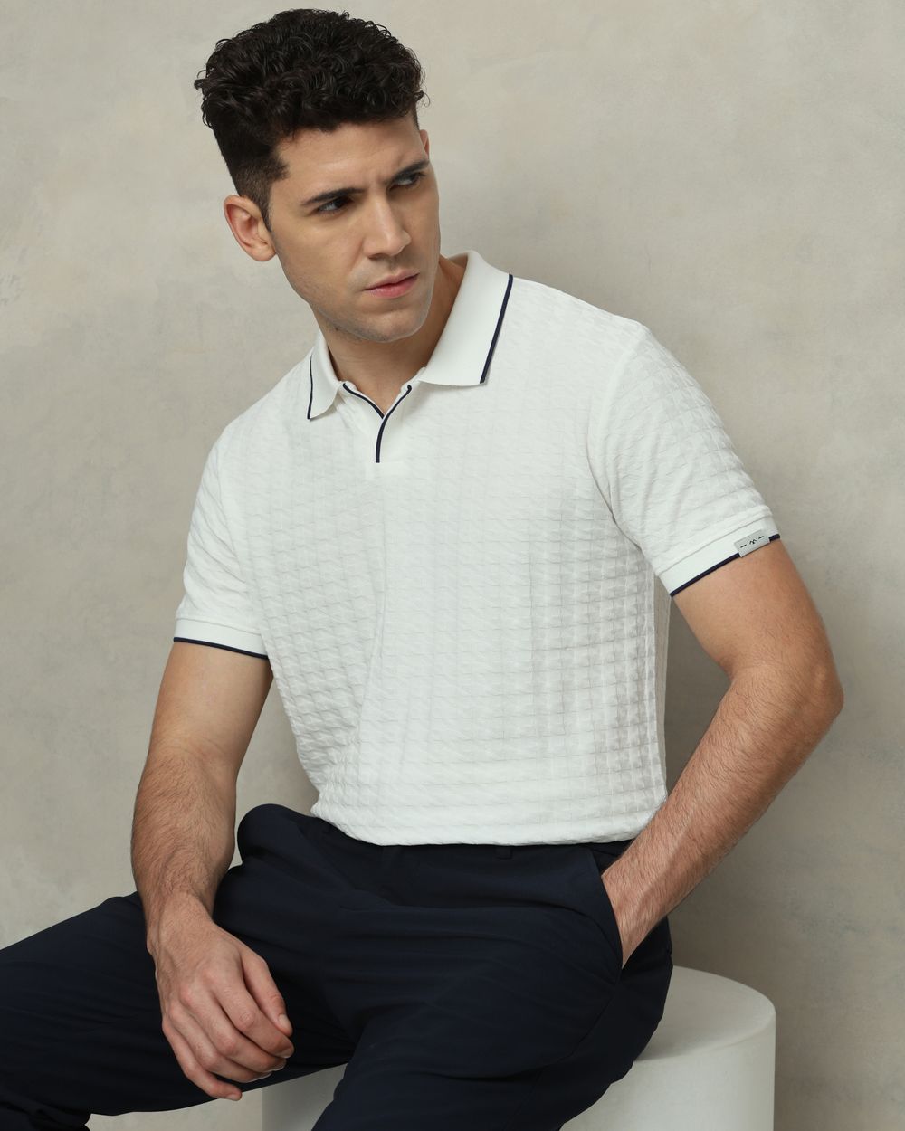 White Textured Plain Slim Fit T-Shirt