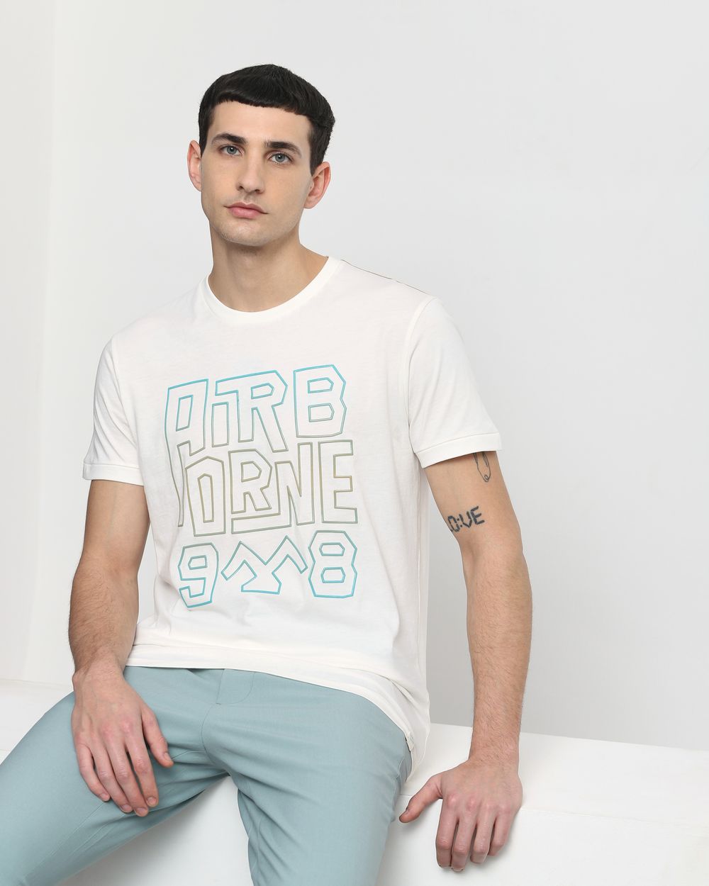 Off White Graphic Plain Slim Fit T-Shirt