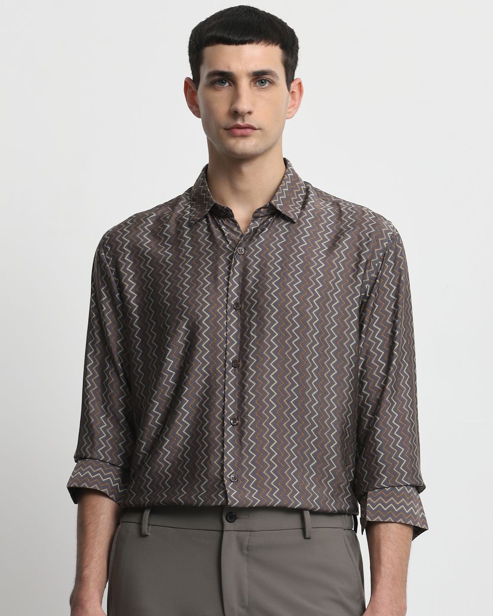 Grey Chevron Print Slim Fit Casual Shirt
