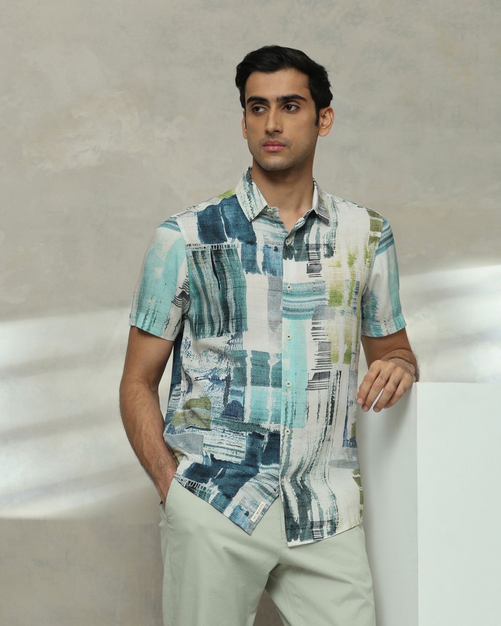 Multicolour Resort Print Slim Fit Casual Shirt