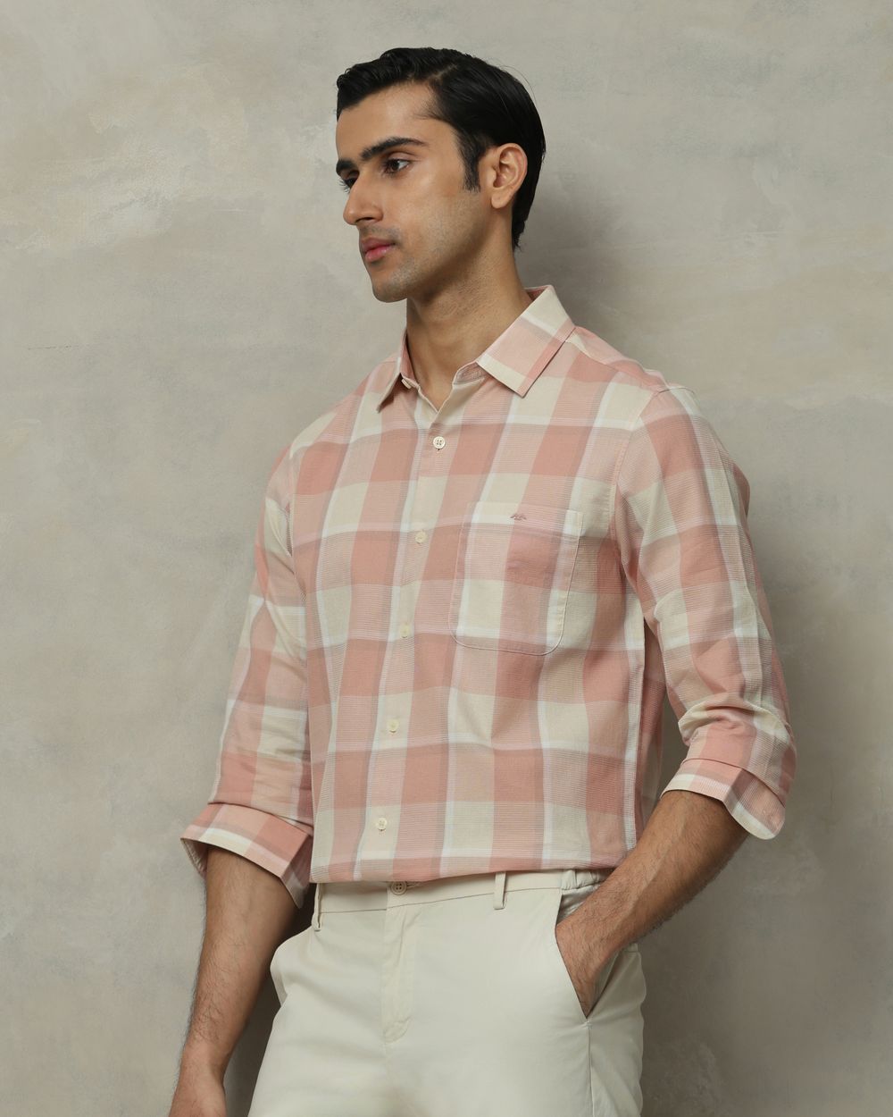Pink Textured Check Slim Fit Casual Shirt
