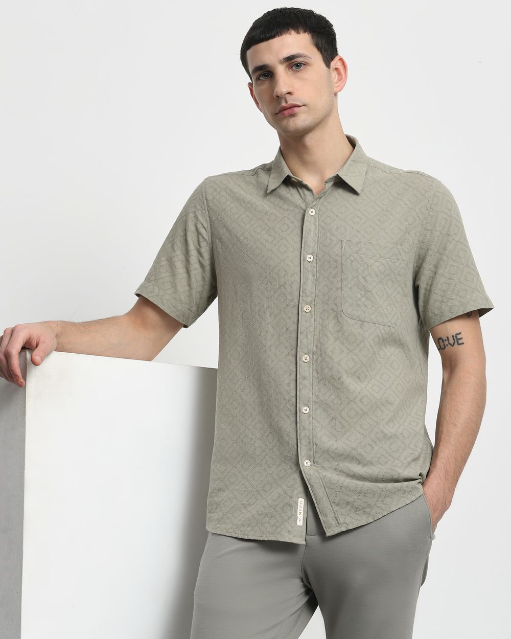 Grey Textured Plain Slim Fit Casual Shirt