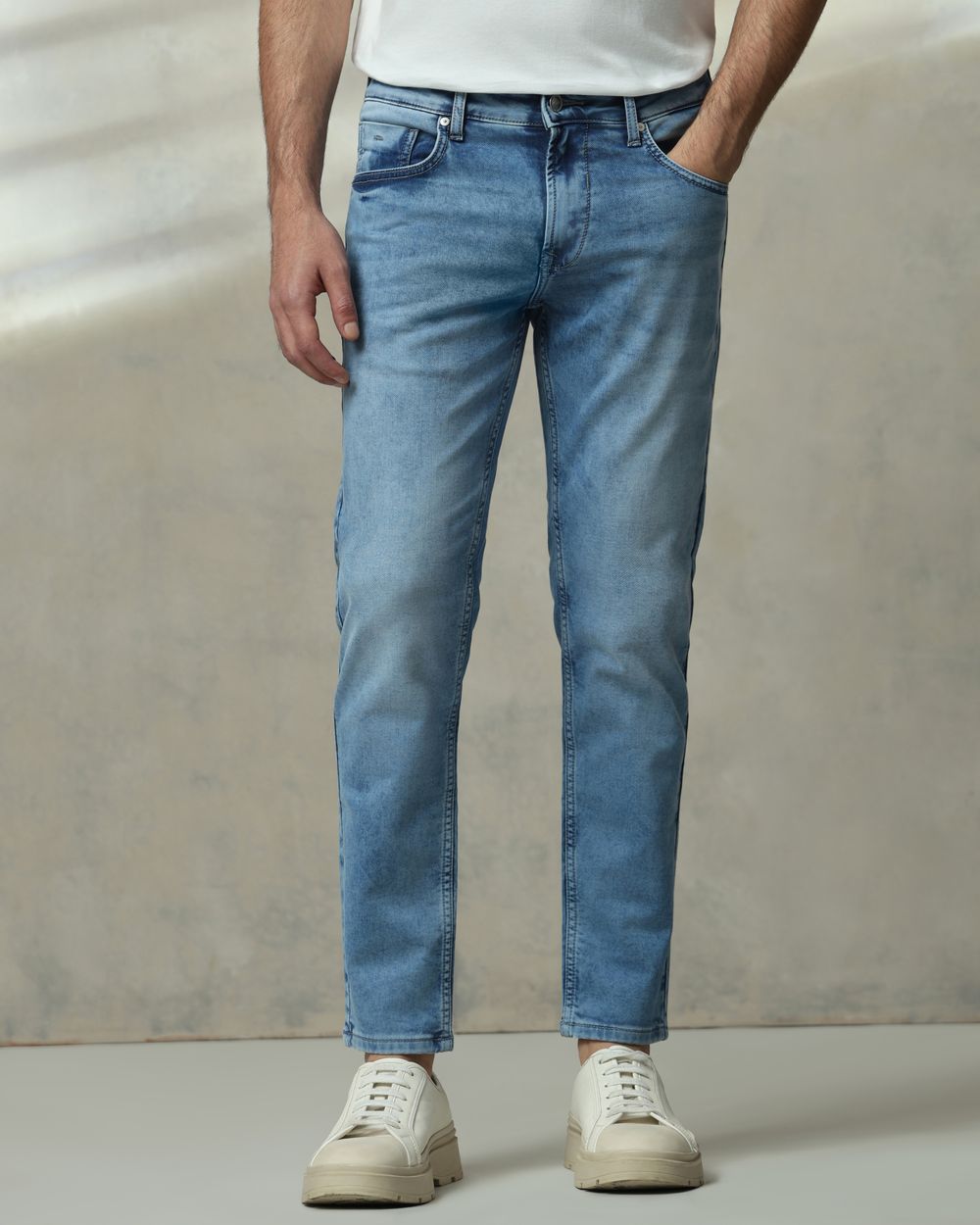 Light Blue Ankle Length Jeans