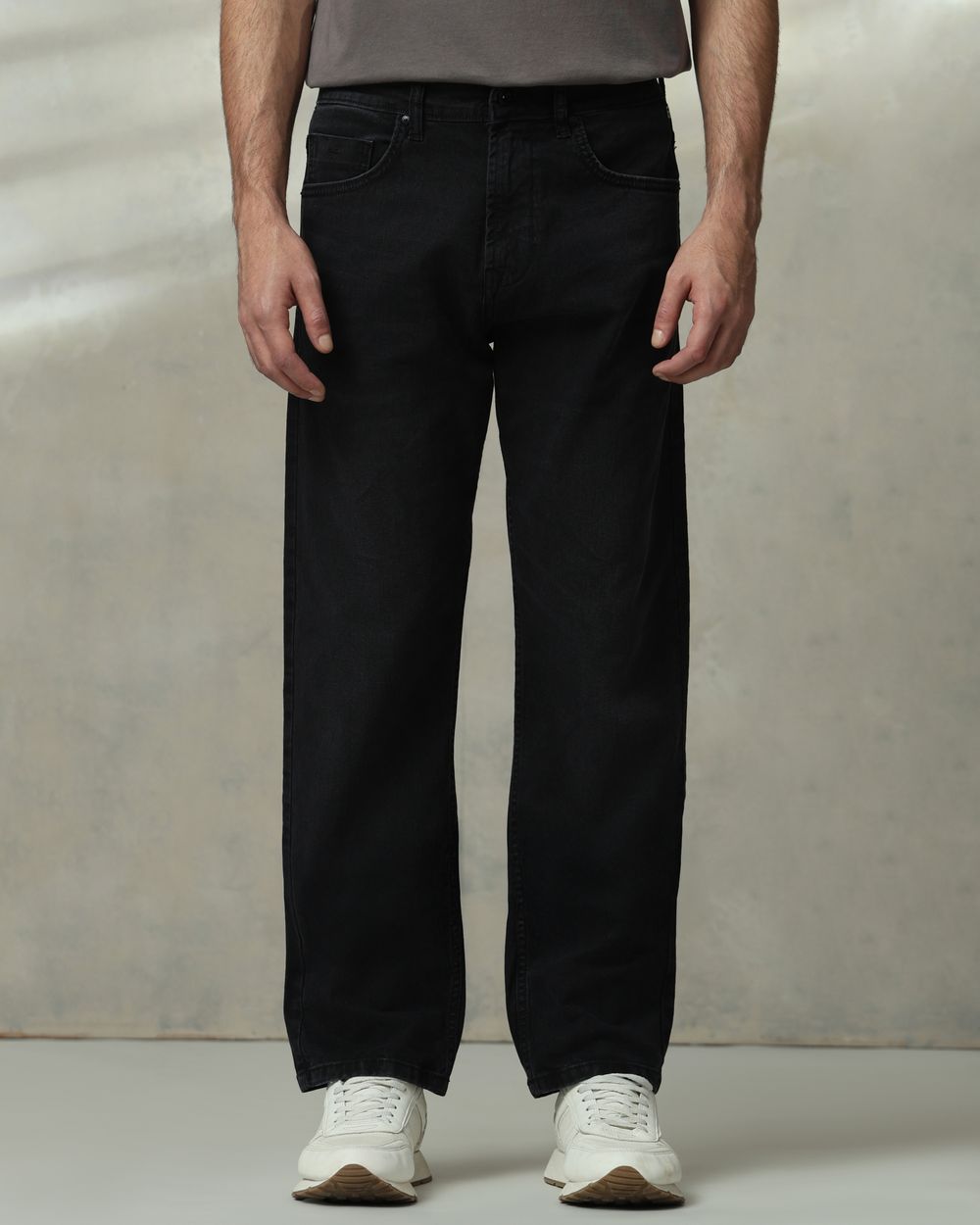 Black Loose Straight Fit Jeans