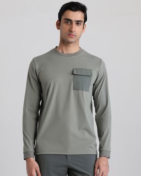 Light Green Patch Pocket Plain Slim Fit T-Shirt