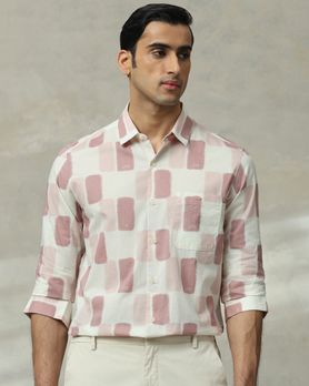 Pink Abstract Print Slim Fit Casual Shirt