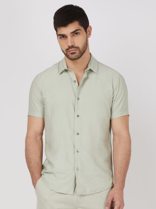 Light Green Textured Plain Slim Fit Casual Shirt