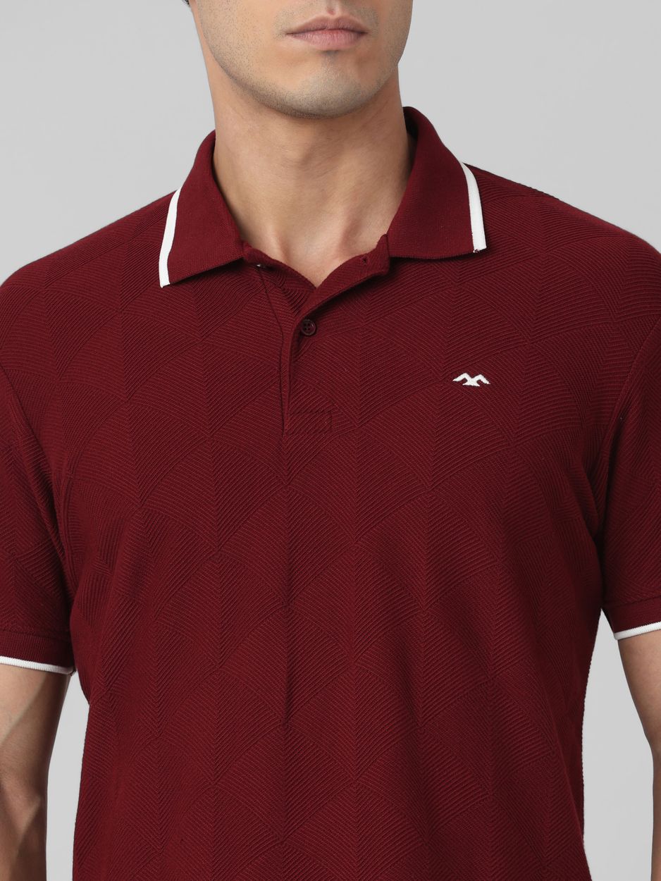 Maroon Textured Plain Half Sleeve Casual T-Shirt