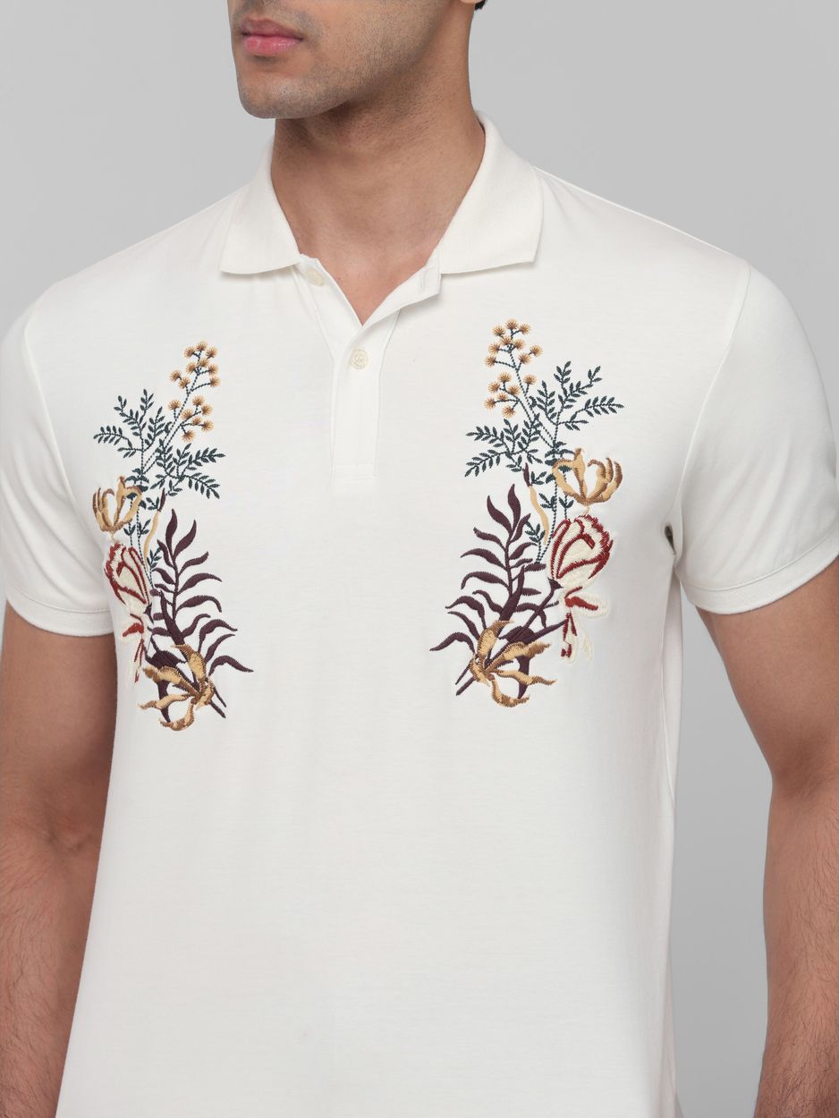 White Embroidered Plain Half Sleeve Casual T-Shirt