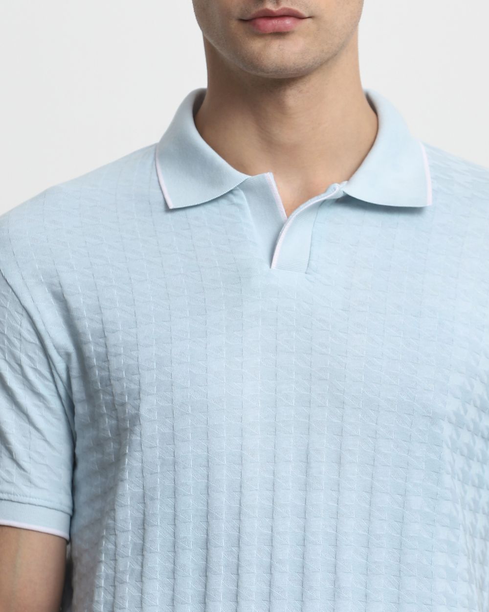 Light Blue Textured Plain Slim Fit T-Shirt