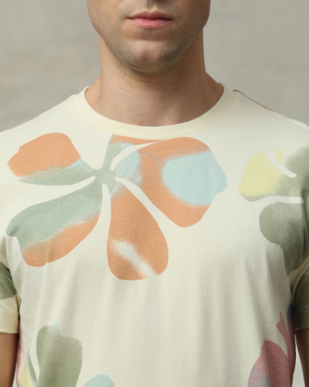 Off White Floral Print Slim Fit T-Shirt