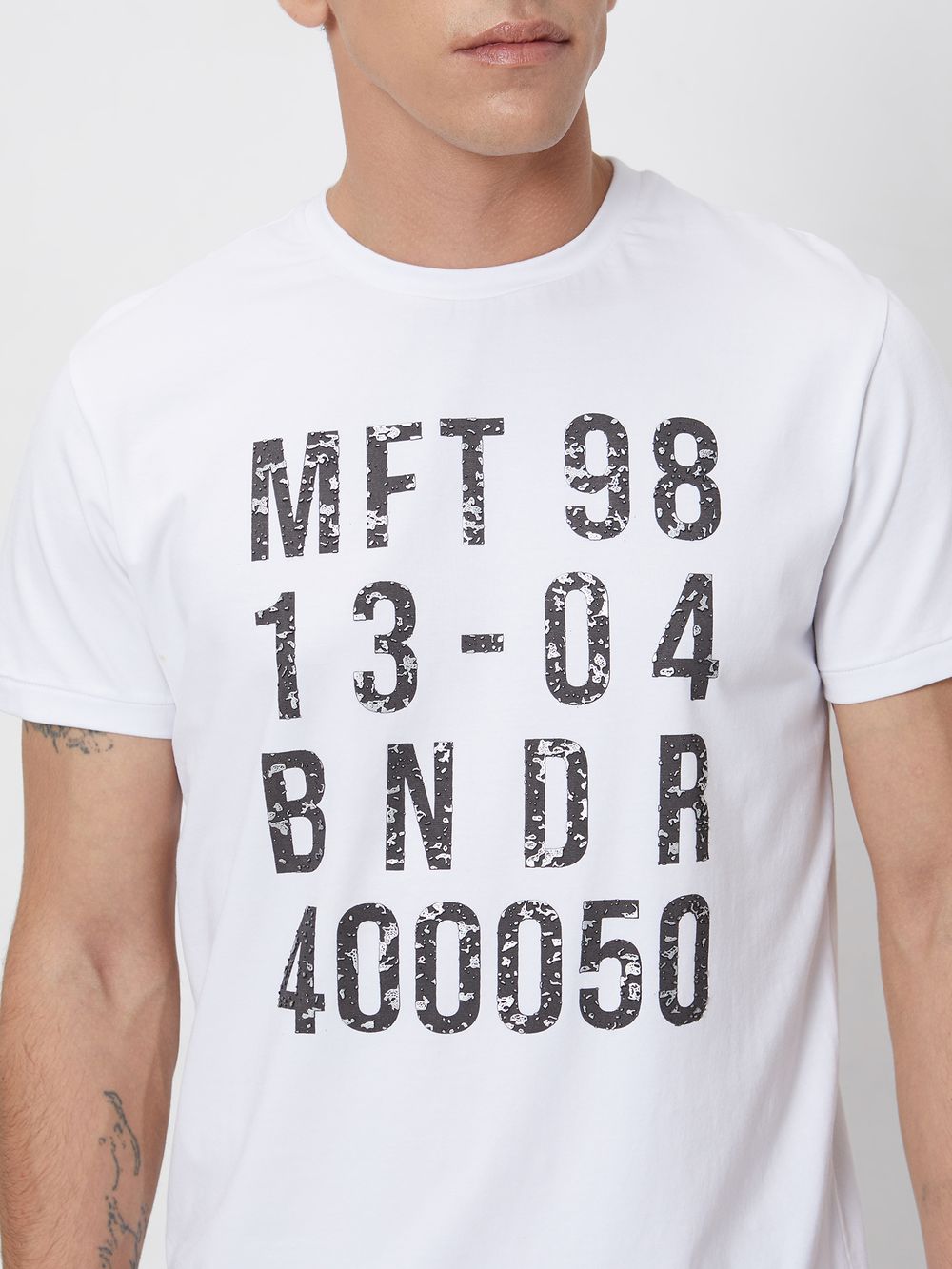 White Graphic Plainslim Fit Casual T-Shirt