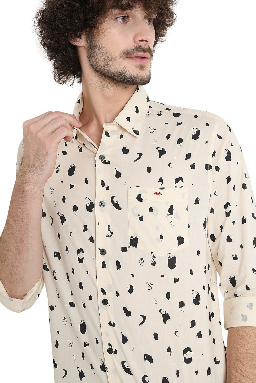 Off White & Black Abstract Print Lightweight Slim Fit Casual Shirt