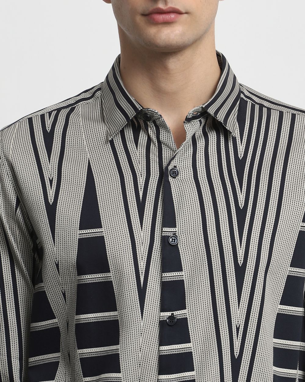 Black Abstract Print Slim Fit Casual Shirt