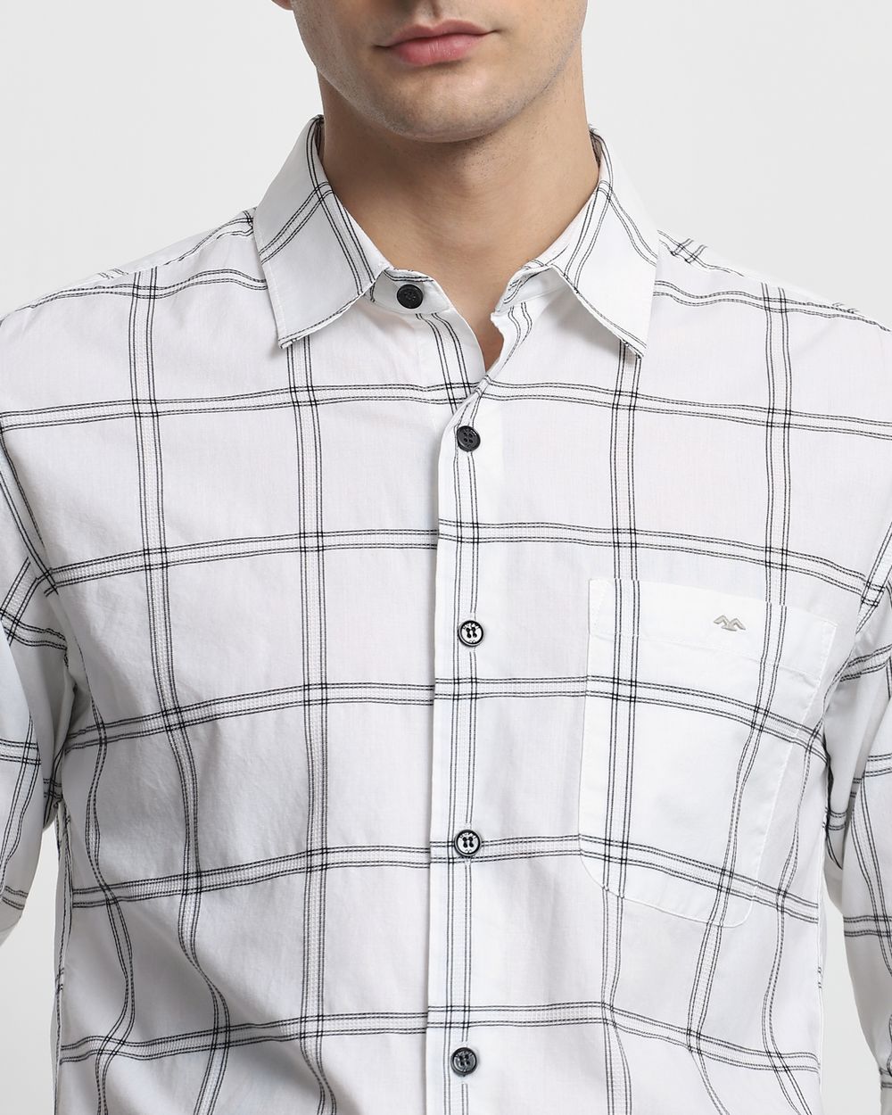 White Textured Check Slim Fit Casual Shirt