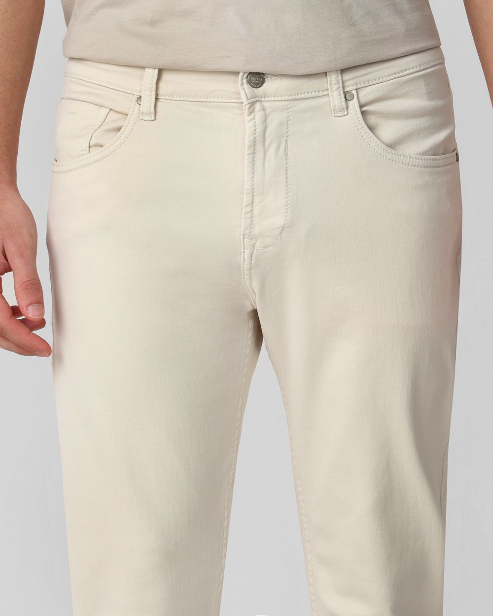 Off White Straight Fit Superstretch Coloured Jeans