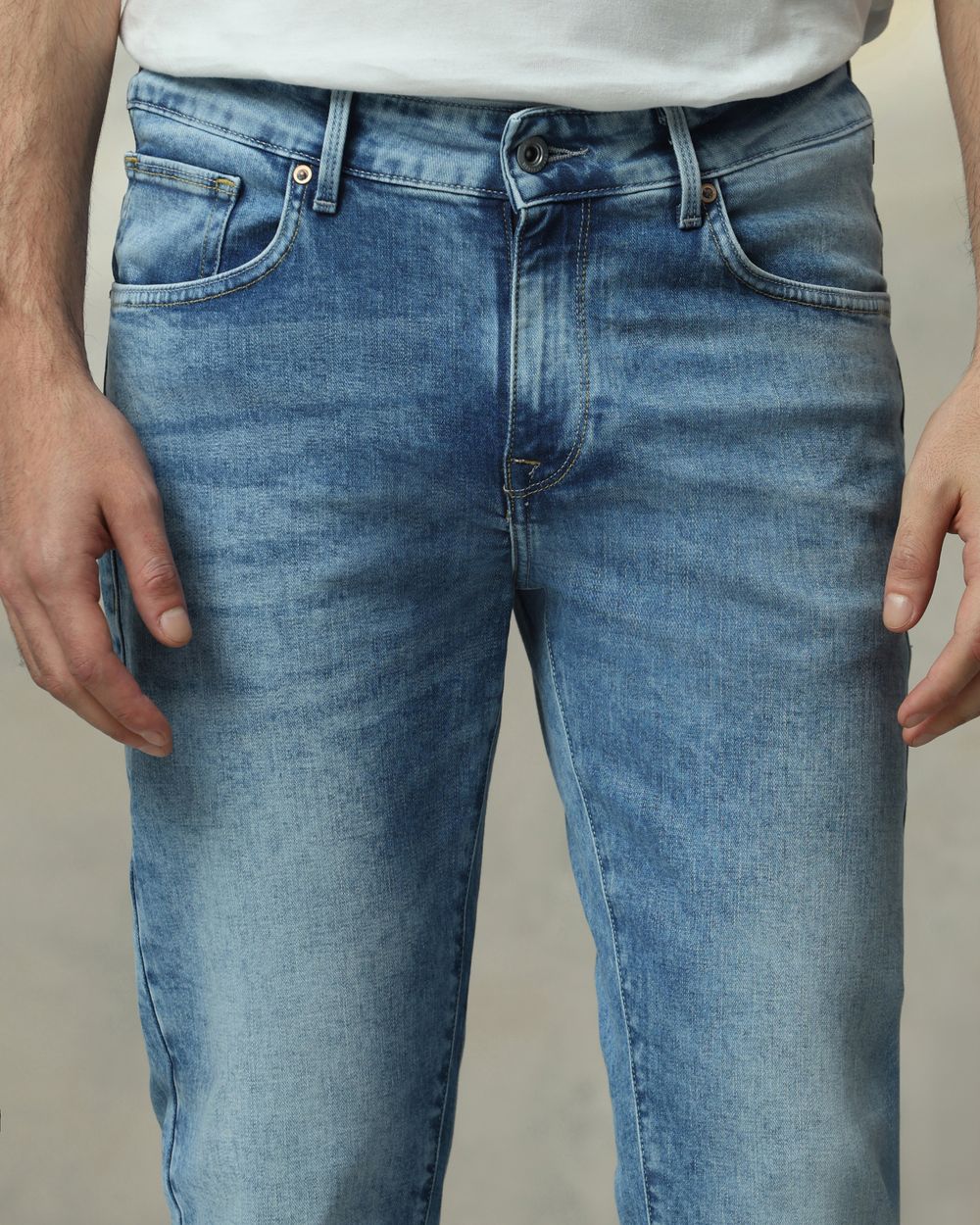 Light Blue Ankle Length Jeans