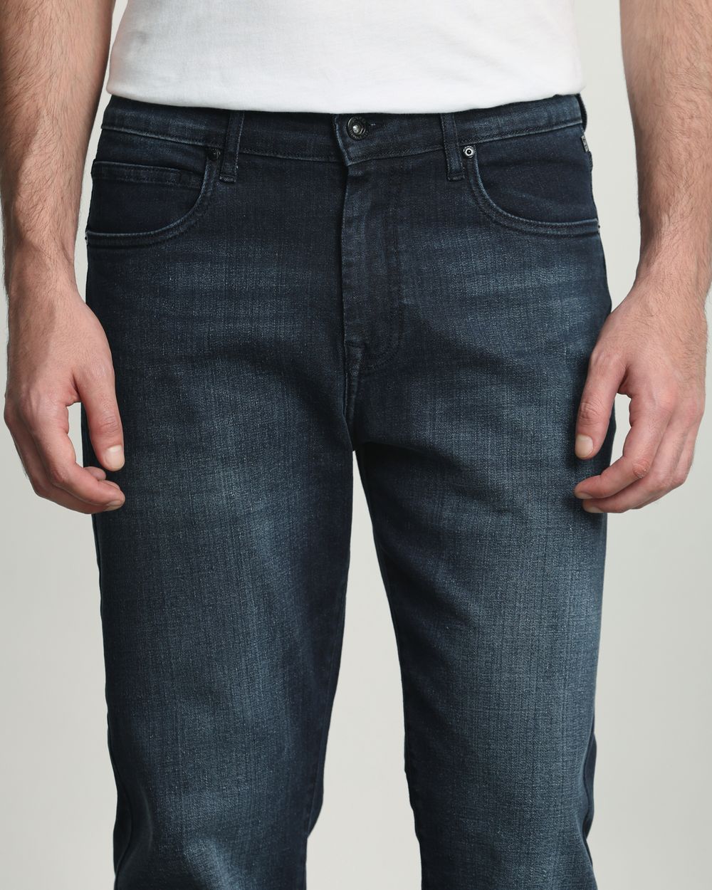 Blue Black Relaxed Straight Fit Jeans
